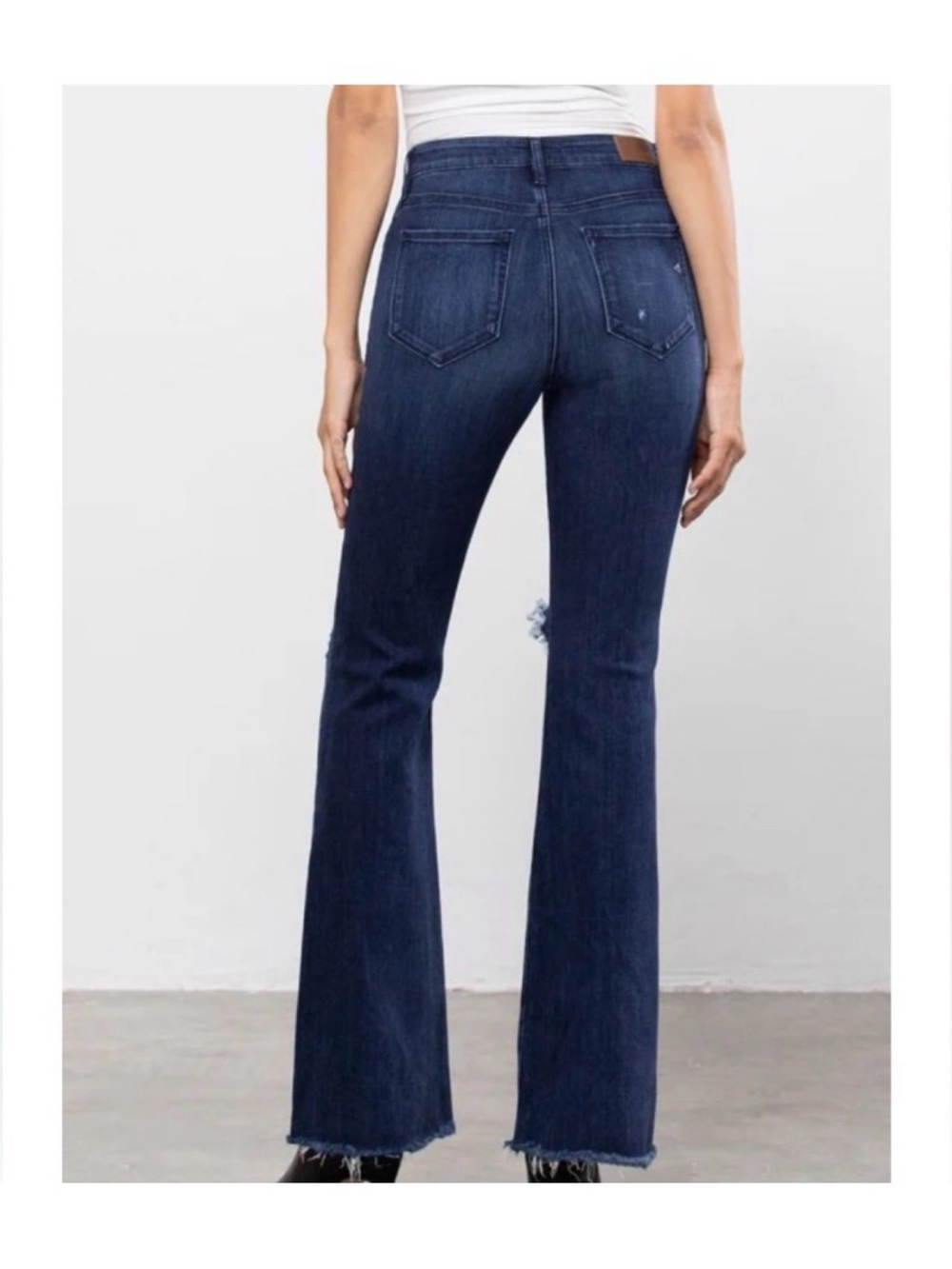 BUCKLE Hidden Ripped High Rise Flare Jeans - Picture 2 of 6